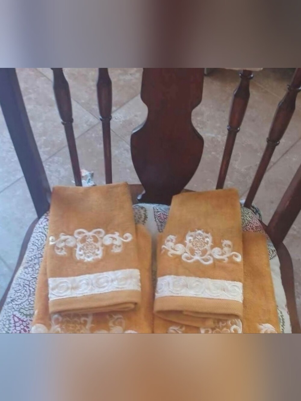 NWT 14 Elegant Bath Towels